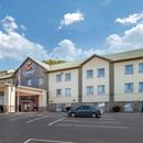 Comfort Inn & Suites - Motels