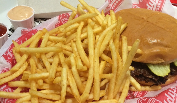 Freddy's Frozen Custard & Steakburgers - Henderson, NV