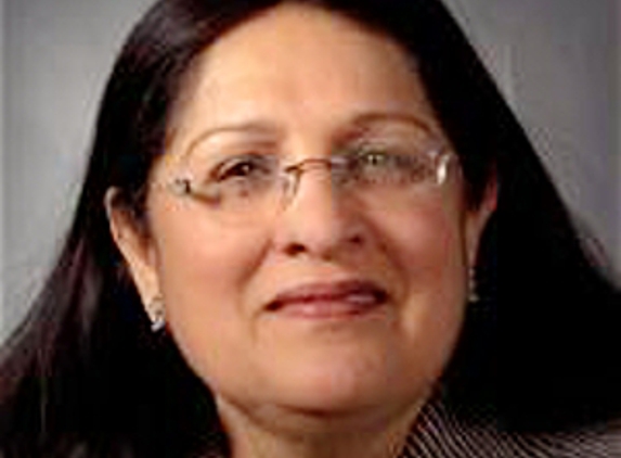 Dr. Urvashi Kapoor, MD - Plainview, NY
