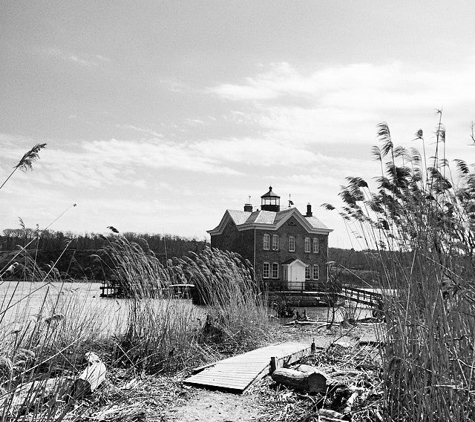 Saugerties Lighthouse - Saugerties, NY