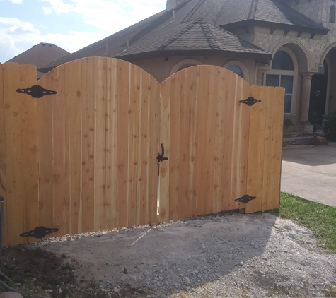 Triple S Fence Company. Reasonable price free estimate