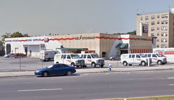 U-Haul Moving & Storage of Hempstead - Hempstead, NY