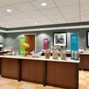 Hampton Inn & Suites Mahwah - Motels