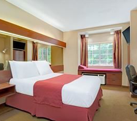 Microtel Inn & Suites by Wyndham Raleigh - Raleigh, NC