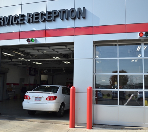 Walker Toyota Scion Mitsubishi Powersports - Miamisburg, OH