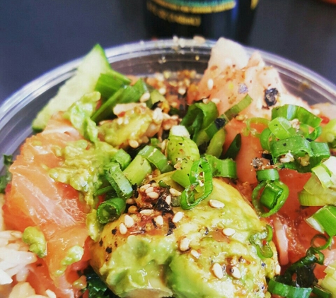 Mainland Poke Shop - Los Angeles, CA