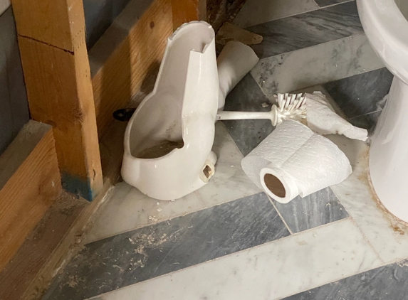 Ben's Better Construction & Landscaping - Bedford, TX. Broken toilet brush holder