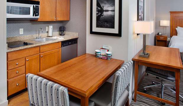 Homewood Suites by Hilton Portsmouth - Portsmouth, NH