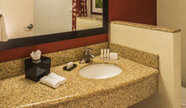 Courtyard by Marriott - Medley, FL