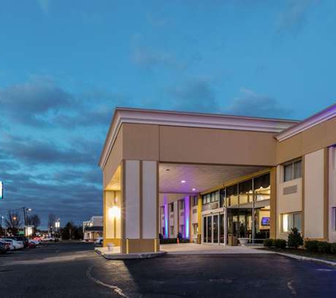 Comfort Inn Medford-Long Island - Medford, NY