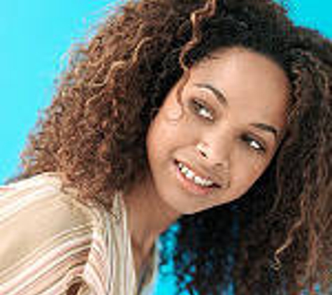 Afros Hair & Beauty Studio - Roma, QLD