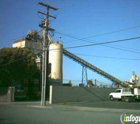 Associated Ready Mix Concrete - Fountain Valley, CA