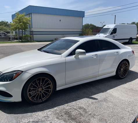 Leo Touch Window Tinting - Tampa, FL