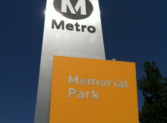 Memorial Park Gold Line Station - Pasadena, CA