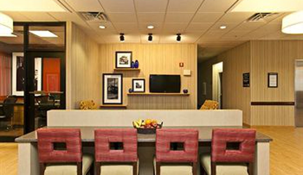 Hampton Inn Winchester N/Conference Center - Winchester, VA