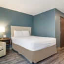 WoodSpring Suites Lake Jackson - Lodging
