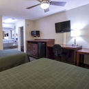 Quality Inn & Suites Hollywood Boulevard Port Everglades Cruise Port Hotel - Motels