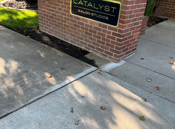 Catalyst Salons - Roseville, CA