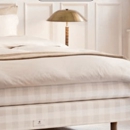 Hastens