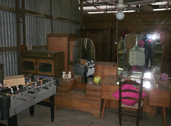 Homerz 2nd Hand - Ballarat East, VIC