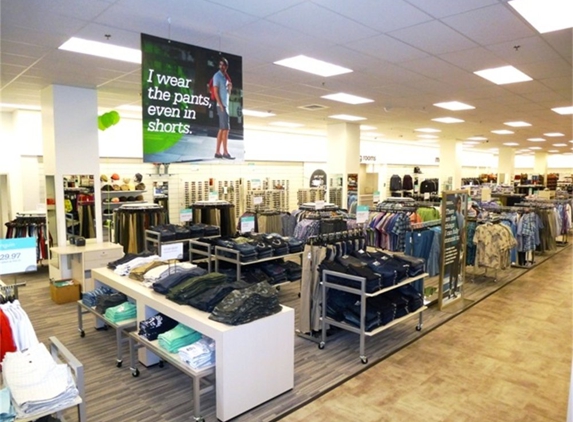 Nordstrom Rack Maine Crossing - South Portland, ME