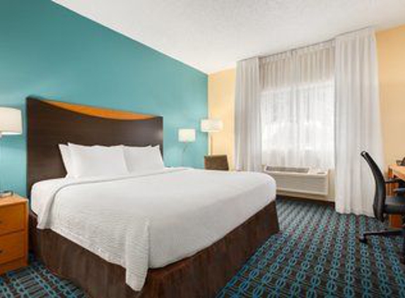 Fairfield Inn & Suites - Racine, WI