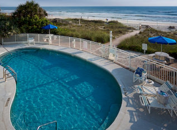 Coconut Palms B each Resor - New Smyrna Beach, FL