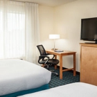 Fairfield Inn & Suites