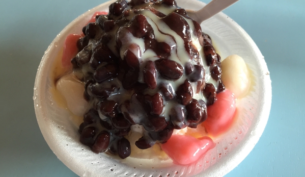 Waiola Shave Ice - Honolulu, HI. Azuki bowl. Shaved ice with condensed milk, red bean, and mochi.