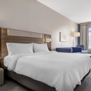 Holiday Inn Express & Suites Lake Elsinore by IHG - Hotels