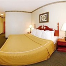 Comfort Suites - Motels