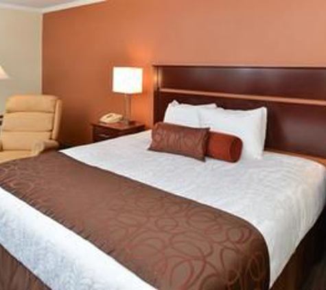 Best Western Plus Landmark Inn - Lincoln City, OR