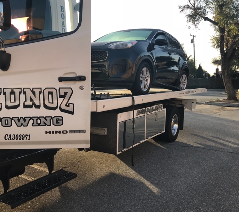 Munoz Towing - Paramount, CA