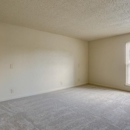 Parkwood Villa Apartments