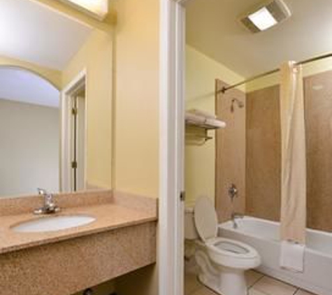 Americas Best Value Inn & Suites - Little Rock, AR