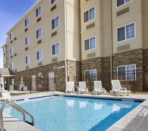 Microtel Inn & Suites by Wyndham Shelbyville - Shelbyville, TN