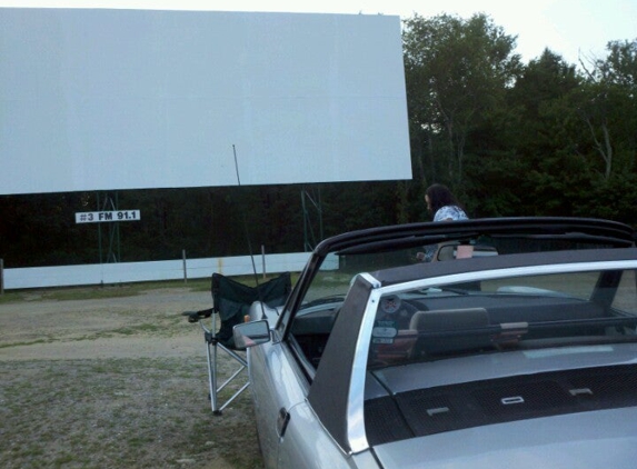 Mansfield Drive-In Theatre - Mansfield Center, CT