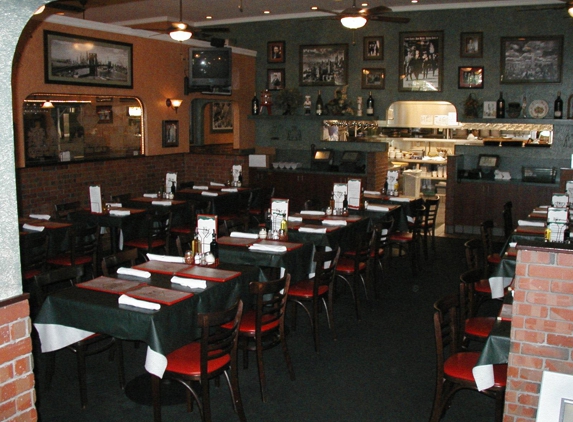 Peppino's Italian Family Restaurant - Foothill Ranch, CA