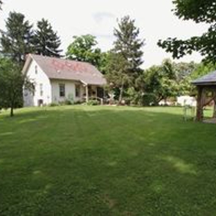 The Pines of Dresden Bed and Breakfast - Dresden, OH