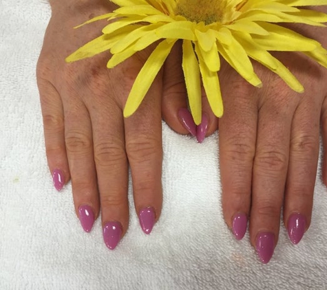 T L Nails & Spa - San Luis Obispo, CA