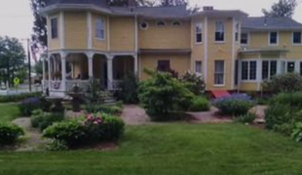 Lily House B&B - Suffield, CT