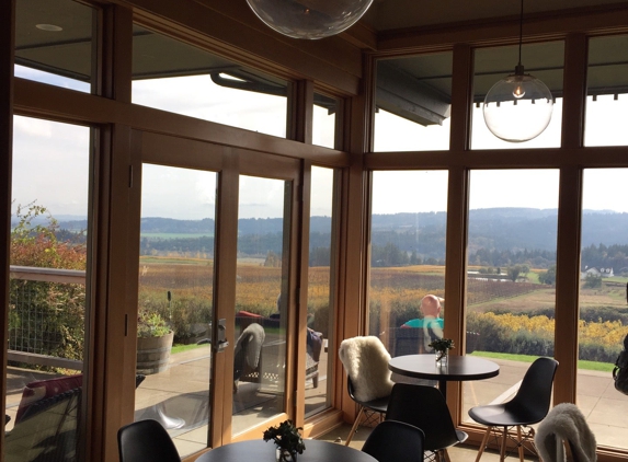 Bethel Heights Vineyard - Salem, OR