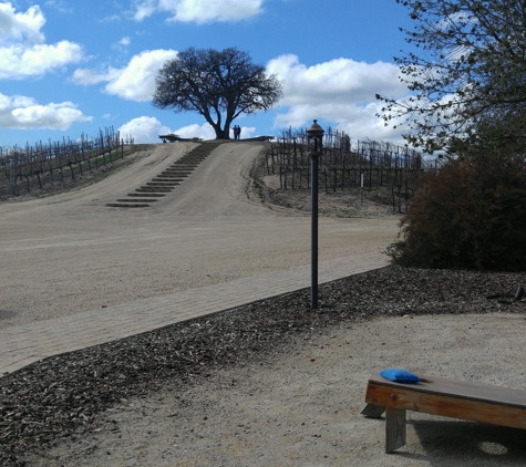 Pear Valley Vineyard Inc - Paso Robles, CA