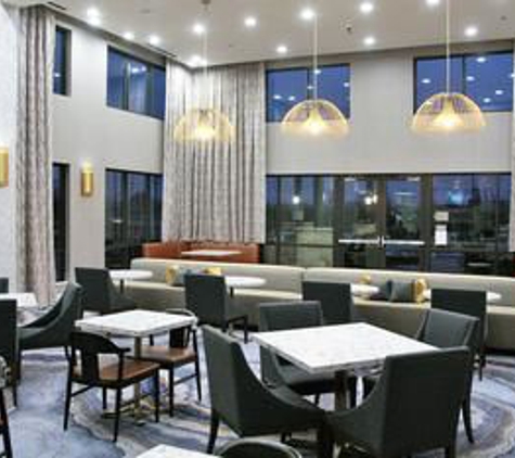 Homewood Suites by Hilton Dallas/Arlington South - Arlington, TX