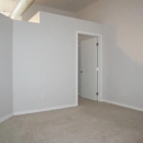 LaSalle Apartments - Apartments