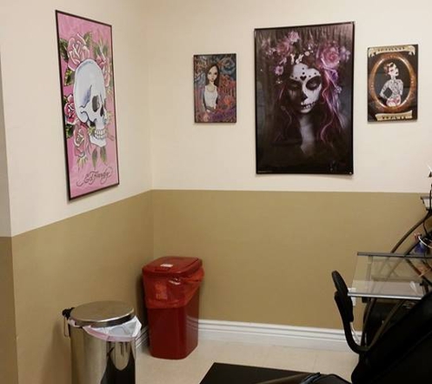 Goodfellas Tattoo & Body Piercing - Lehigh Acres, FL