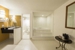 New Six Inn & Suites - Hotels