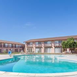 Days Inn by Wyndham Modesto - Modesto, CA