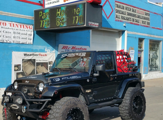 Mr Kustom - Chicago, IL. My Mud Jeepster