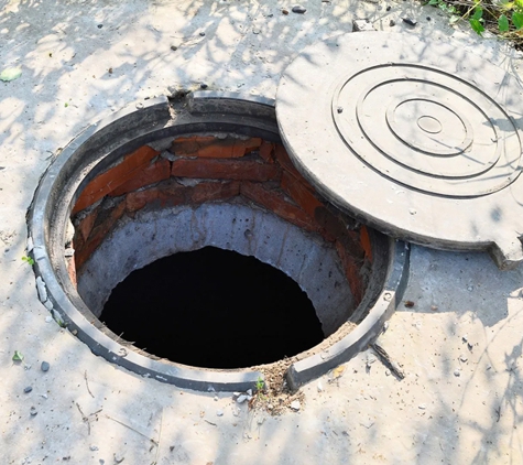 R & J Septic Tank Cleaning